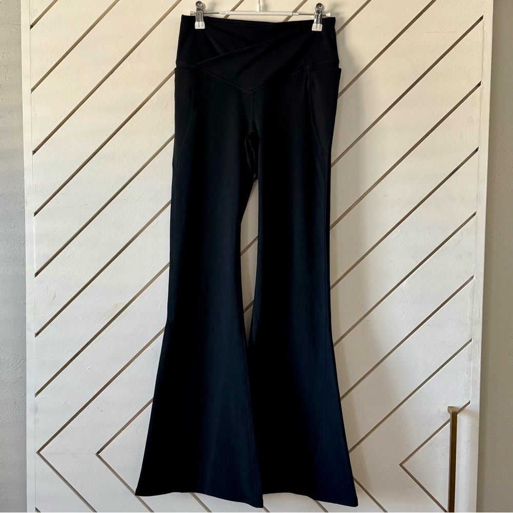 Fabletics - Pureluxe High-Wais Crossover Flare Pants - Black - Size Small - NWT